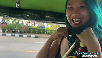 Amateur Thai Babe Gives A Hardcore Blowjob To A Big White Cock In Hd