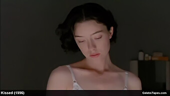 Les Moments Intimes Et Les Scènes Sensuelles De Molly Parker