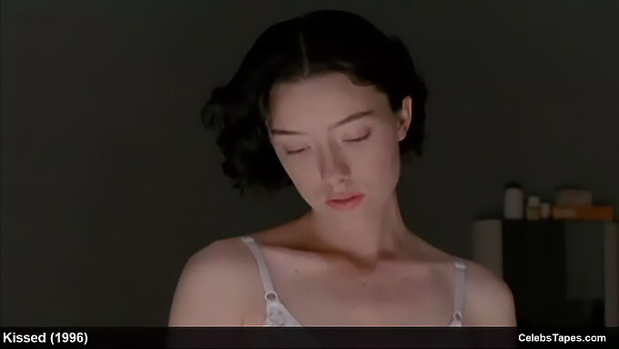 ช่วงเวลาที่ใกล้ชิดและฉากที่เย้ายวนของ Molly Parker