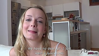 Pov-Video Af Genert Babe, Der Giver Et Hardcore Blowjob Og Får Creampie