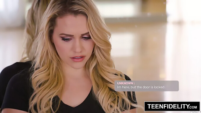 Le Gros Cul De Mia Malkova Reçoit Un Traitement De Chantage