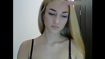 Watch Astarta69 In A Live Webcam Performance On Supcams.Com