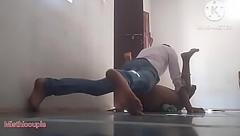 Remaja (18+) Indian Bhabhi Cheats And Gets Fucked By Village Neighbor