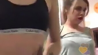 European Beauties In Homemade Periscope Show