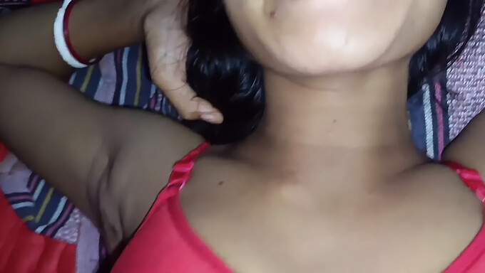 Oral And Doggy Style: An Indian Teen'S Favorite Positions