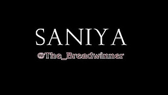 Saniya Kitty Cummings Twerkar Och Kommer I Denna Heta Video