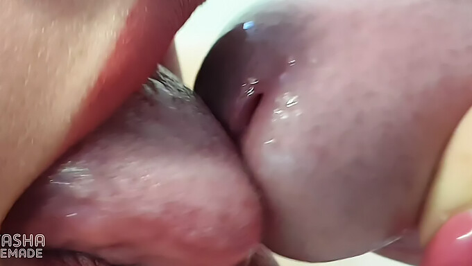 Một Màn Blowjob Tuyệt Vời Với Một Con Đĩ Chuyên Nghiệp Và Nuốt Tinh Dịch