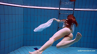 Nude European Babes Enjoy An Underwater Show