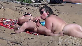 Voyeuristischer Blowjob Am Fkk Strand